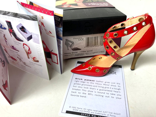 Just the right shoe - the, di