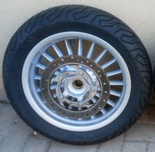 Cerchio posteriore e gomma seminuova Michelin 140/70-14 Piaggio Beverly 300