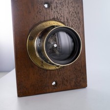 Antico obiettivo ottone rapido