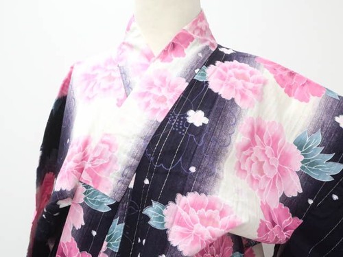 Kimono giapponese yukata - yukata, viola