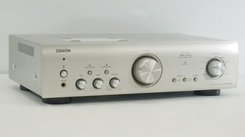 Amplificatore stereo integrato