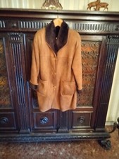 Montone rovesciato per donna, produzione artigianale dizottimo stato, taglia L,