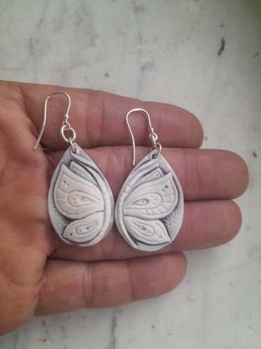 Orecchini goccia in cammeo - orecchini,
