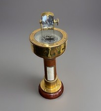 Rara antica bussola da rilevamento magnetico a mano in ottone e legno Sestrel