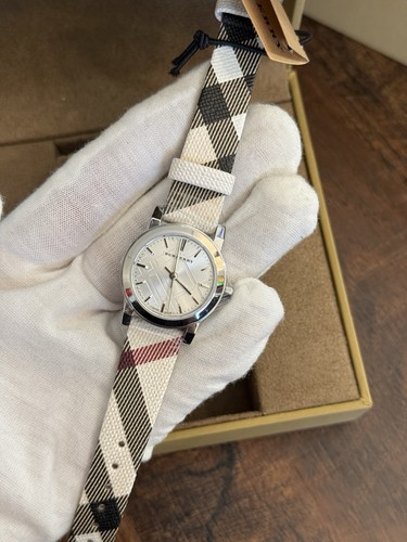 Brand new burberry bu9212 - new,
