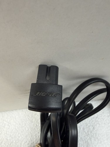 Bose av3 media center - av3-2-1,