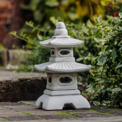 Pagoda lanterna pietra - pagoda, in
