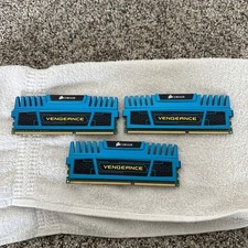 CORSAIR VENGEANCE 8GB (2 x