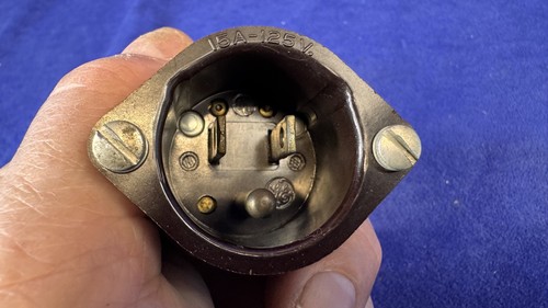 15a 125v bakelite flush - ge,