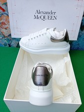 ALEXANDER MCQUEEN LARRY