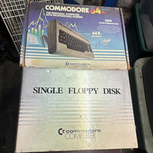 Vintage commodore 64c computer - commodore,