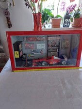 Modellino auto FERRARI Diorama