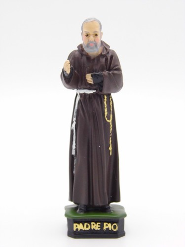Statue padre pio in - of, st.