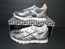  SNEAKERS PRIMADONNA