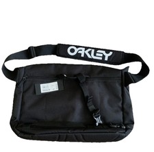 NUOVA borsa Oakley Tactical