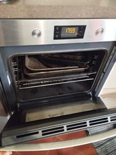 Vendo forno elettrico usato ad incasso causa sgombero. Prezzo trattabile 