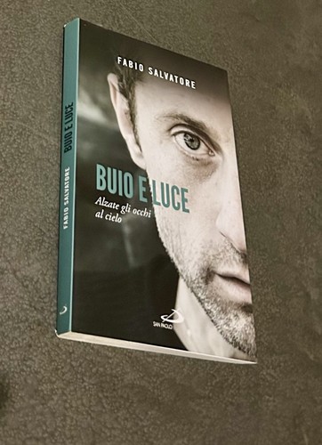 Buio luce alzate gli - luce.,