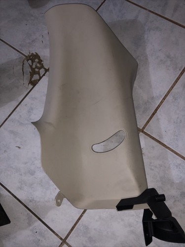 Montante bagagliaio posteriore - montante,