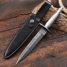Pugnale damascato fatto a mano modello personalizzato lama acciaio caccia e coltello da collezione
