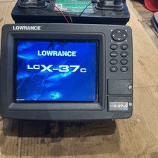 Lowrance LCX-37C Fishfinder