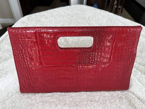 Pochette modello coccodrillo