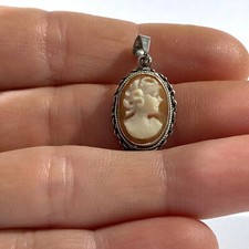 piccolo ciondolo cammeo conchiglia intagliato a mano italiano vintage