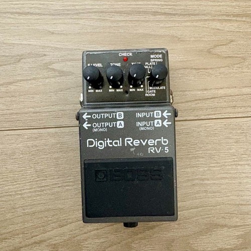 Boss digital reverb - rv-5,