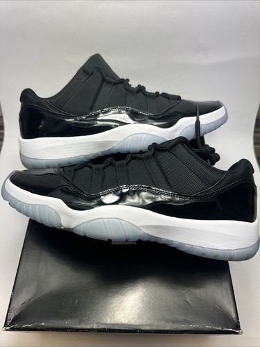 Jordan retro low space jam - 11,