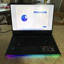 MSI GE66 Raider Gaming Laptop