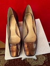 Zara Gold Classic Pumps 39