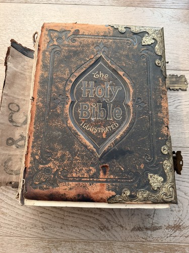 Vintage old family holy bible - old,
