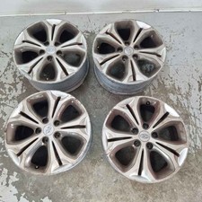 Cerchi in lega x4 pezzi R17 5