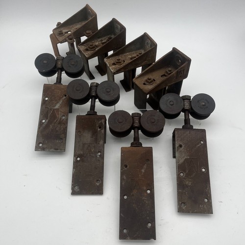 Set ferramenta appendiabiti - , a