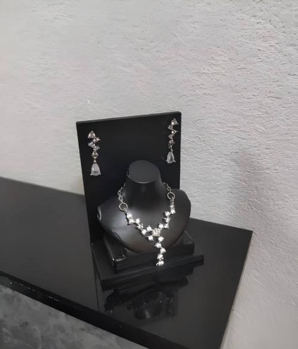 Orecchini zirconi femmina
