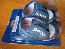 Scarpette neonato/a jeans con strappo n. 17