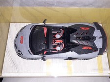 LAMBORGHINI AVENTADOR SVJ 63