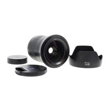 Zeiss Milvus 25 mm f/1.4