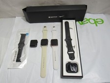 4 Apple Watches Series 1, 3