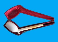 Antica pipa per fumatori in