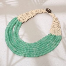 Collana con perline semi verde