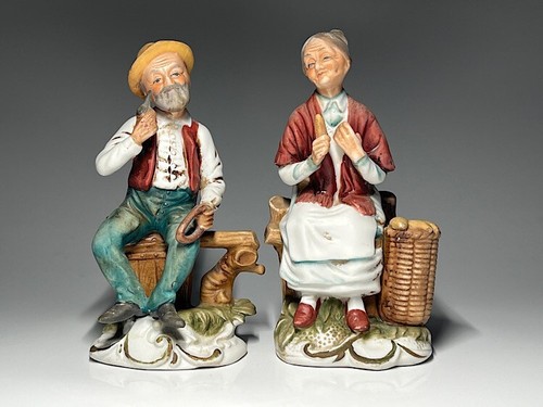 Statuine - , in