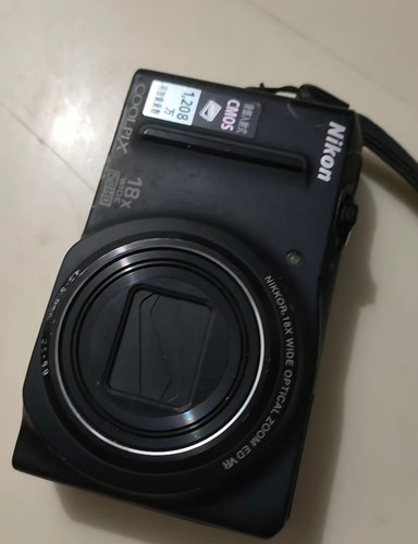 Fotocamera digitale nikon - fotocamera,
