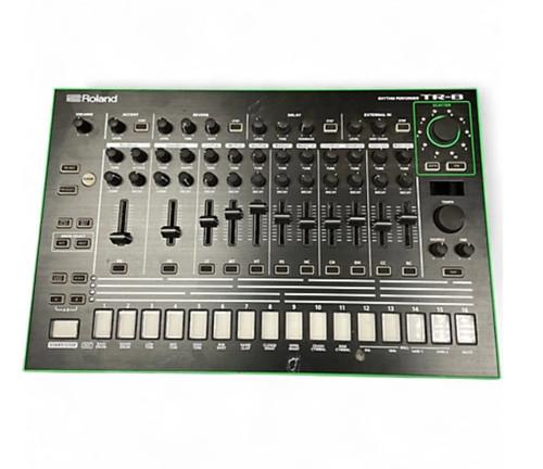Roland rhythm performer - roland, tr-8