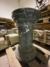 Colonna in marmo stile