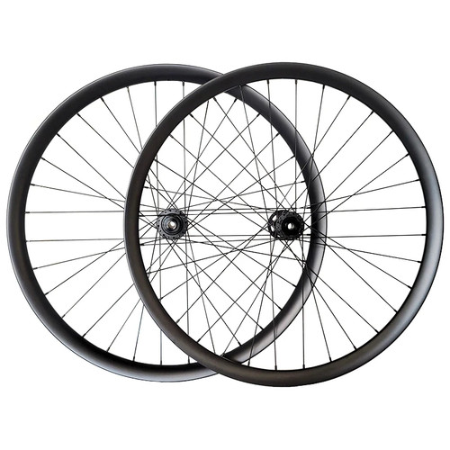 Set ruote carbonio - in,
