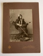 fotografia primi '900, bambina con violino, Roma