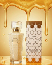 JAFRA ROYAL JELLY MILK BALM