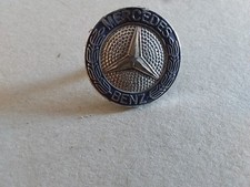 MERCEDES BENZ  TARGA LOGO STEMMA ORIGINALE IN METALLO  DIAMETRO 3,3 CM