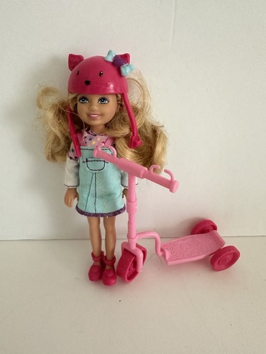 Barbie sister skateboard - "sister, skateboard"