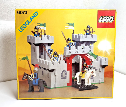 Lego castle knight - castle:,